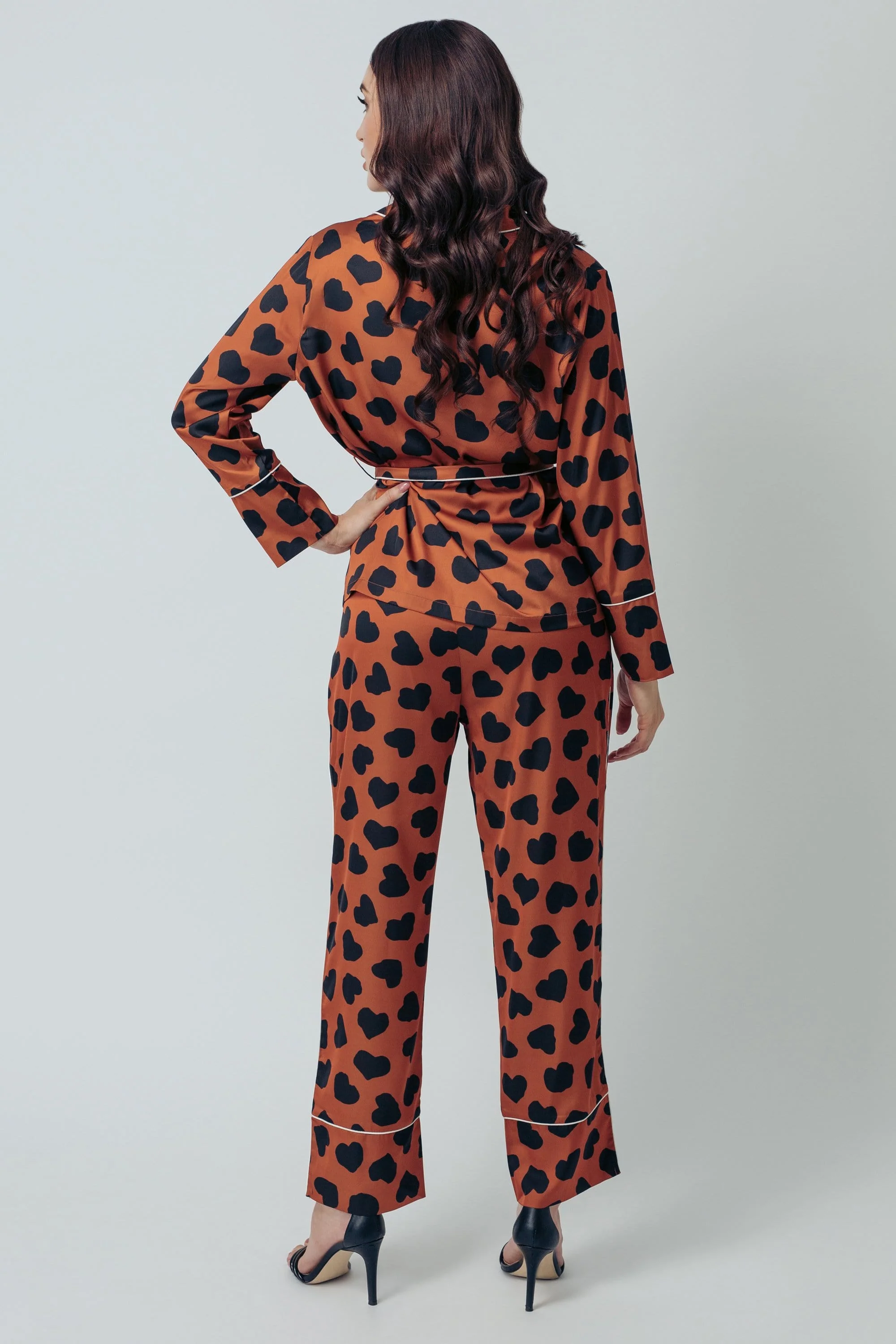 Kilo Brava Satin Wrap Heart Pyjama Set - Image 2