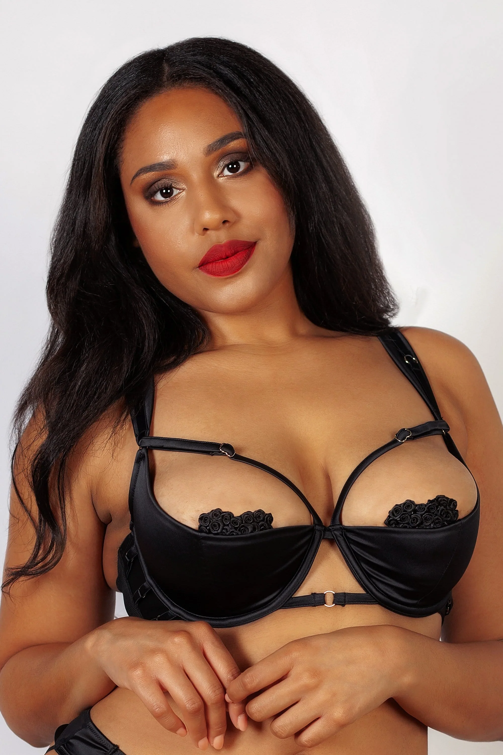 Ava Black Curve Strappy Ring Detail 1/4 cup bra - Image 2