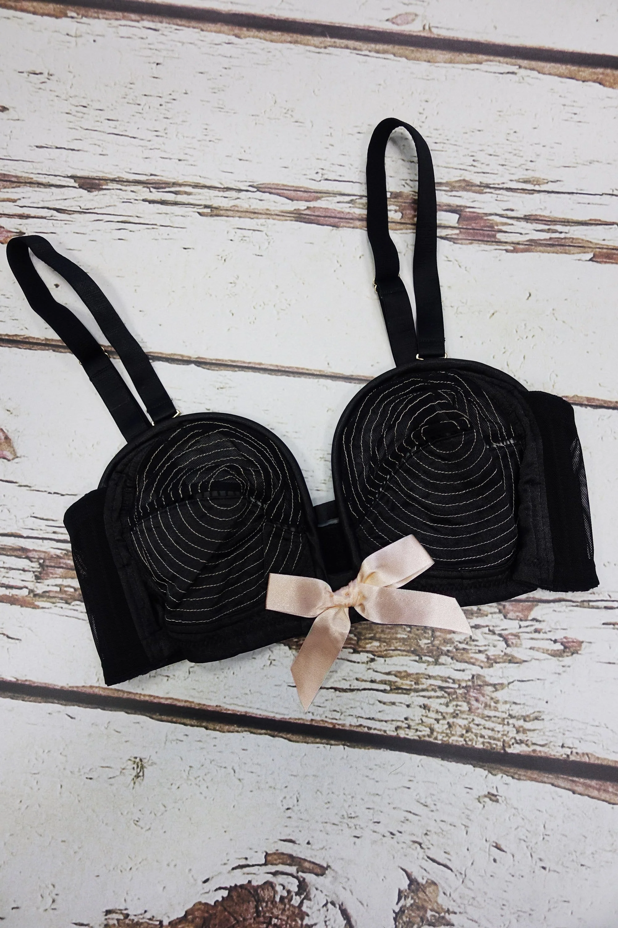 Black/Peach Overwire Bra w/ Straps A - DD - Image 2
