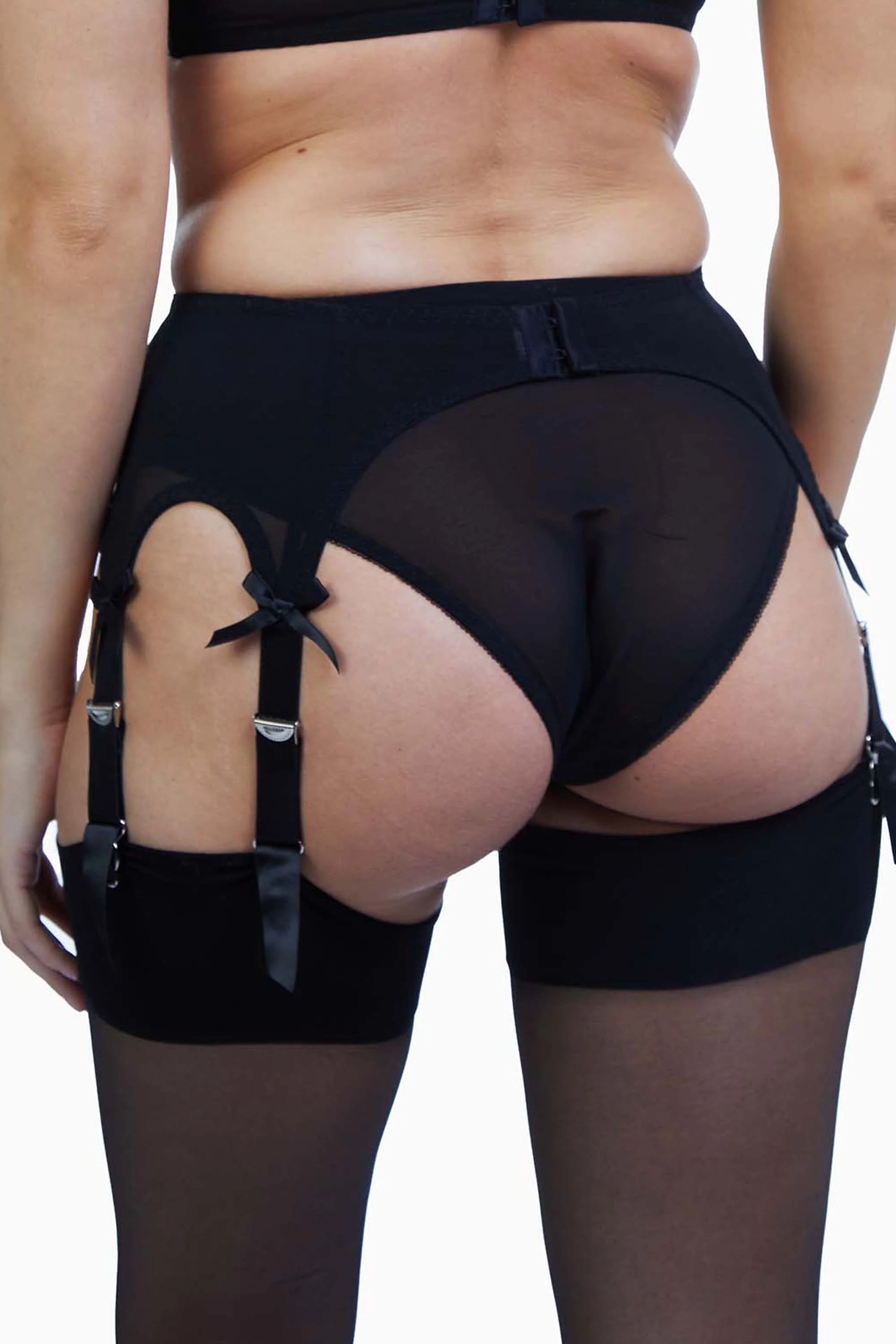 Lilac Classic 6 Strap Suspender Belt - Image 4