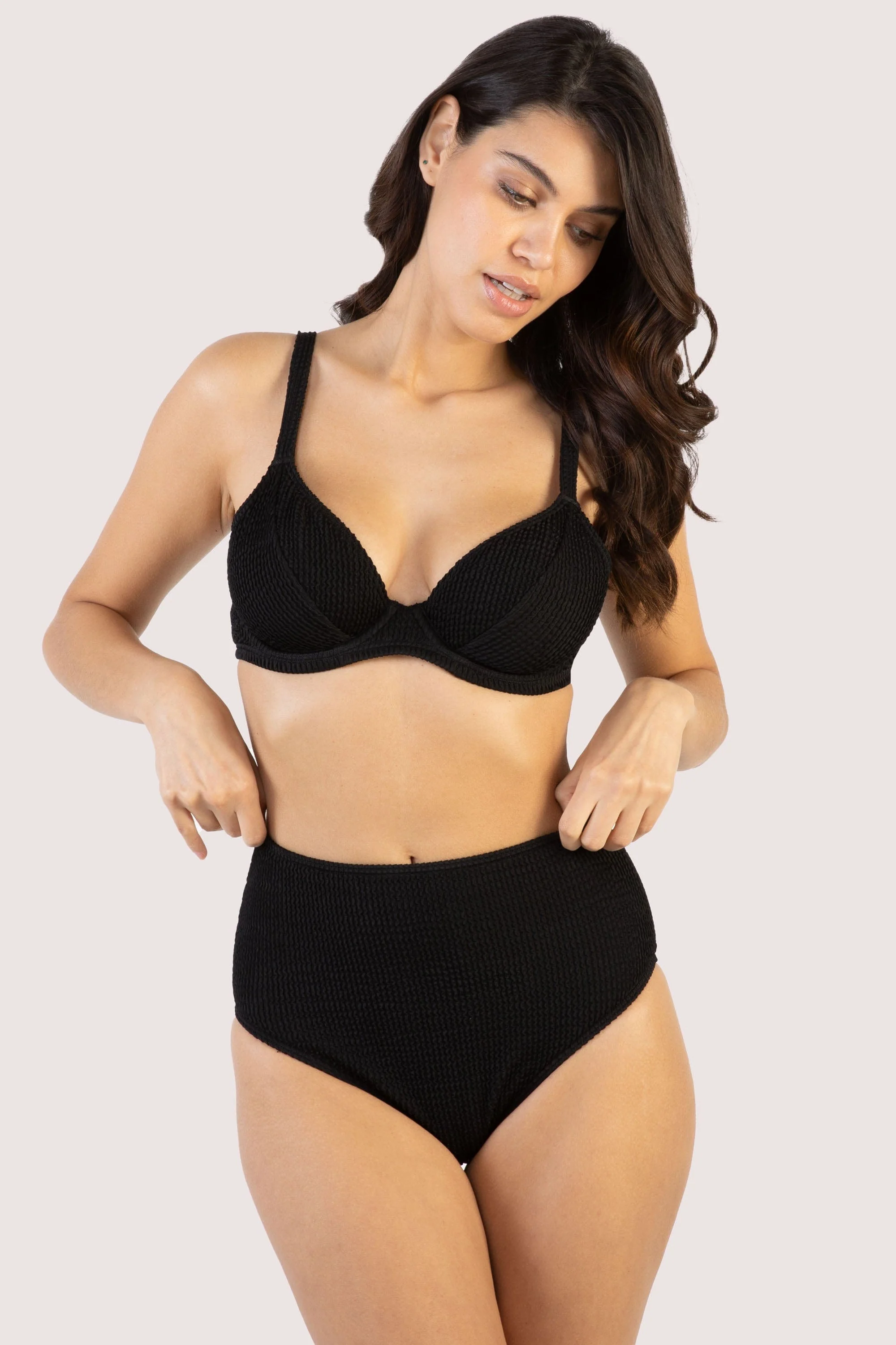 Black Textured Wired Plunge Bikini Top - Image 8