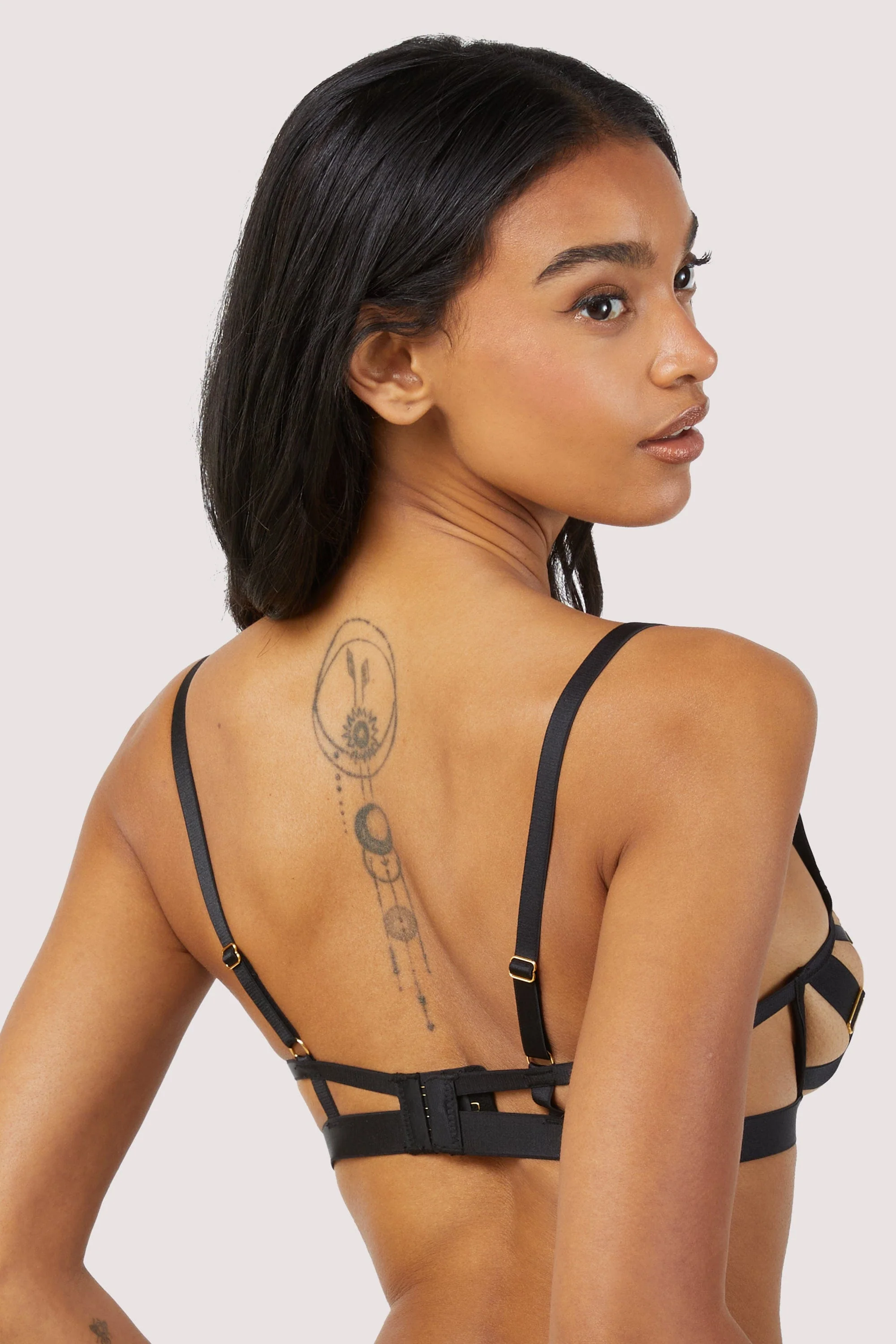 Chantal Black Open Elastic Balconette Bra - Image 4
