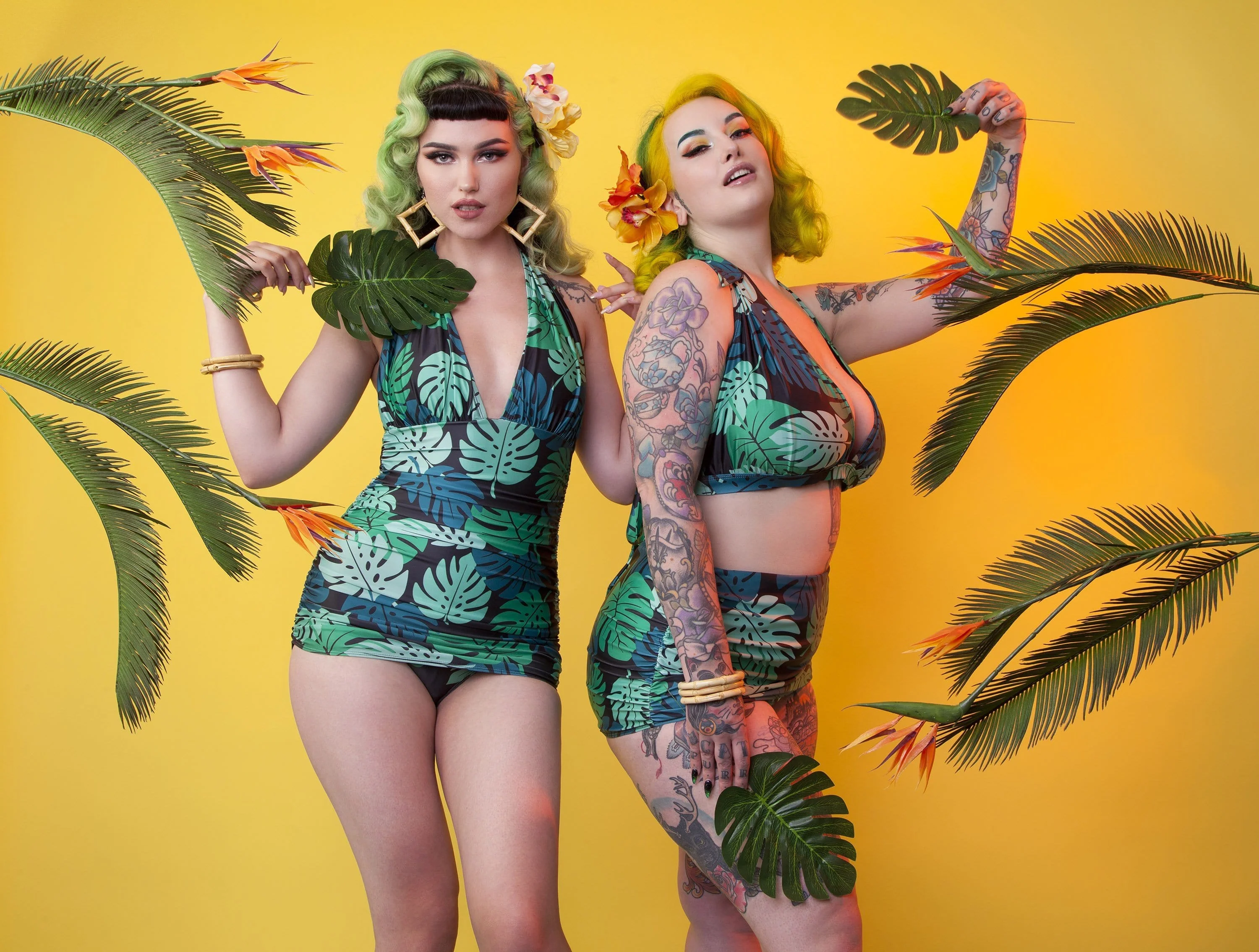 Green Palm Skirted swimsuit - Image 3