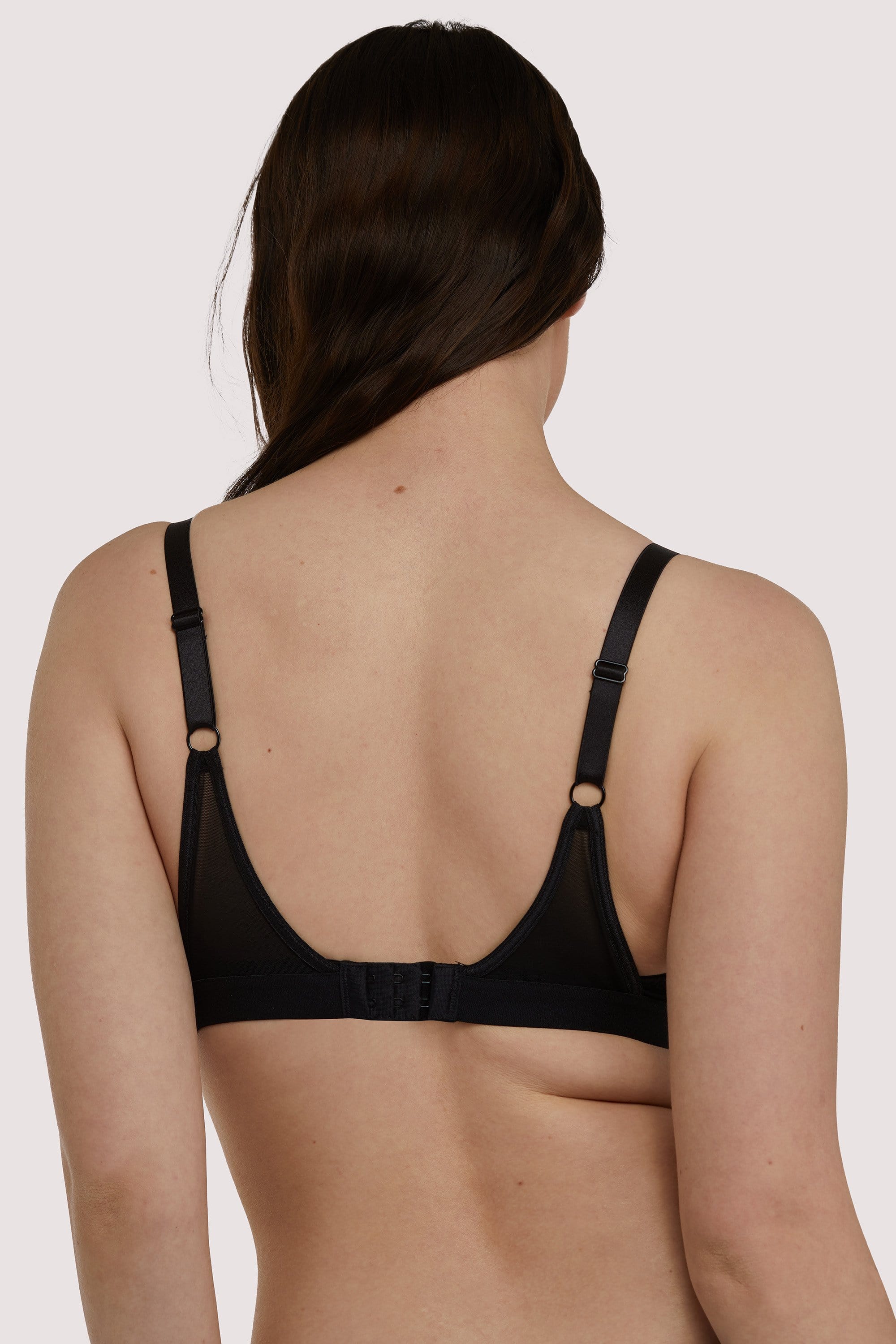 Get Up And Chill Bralette Black - Image 3