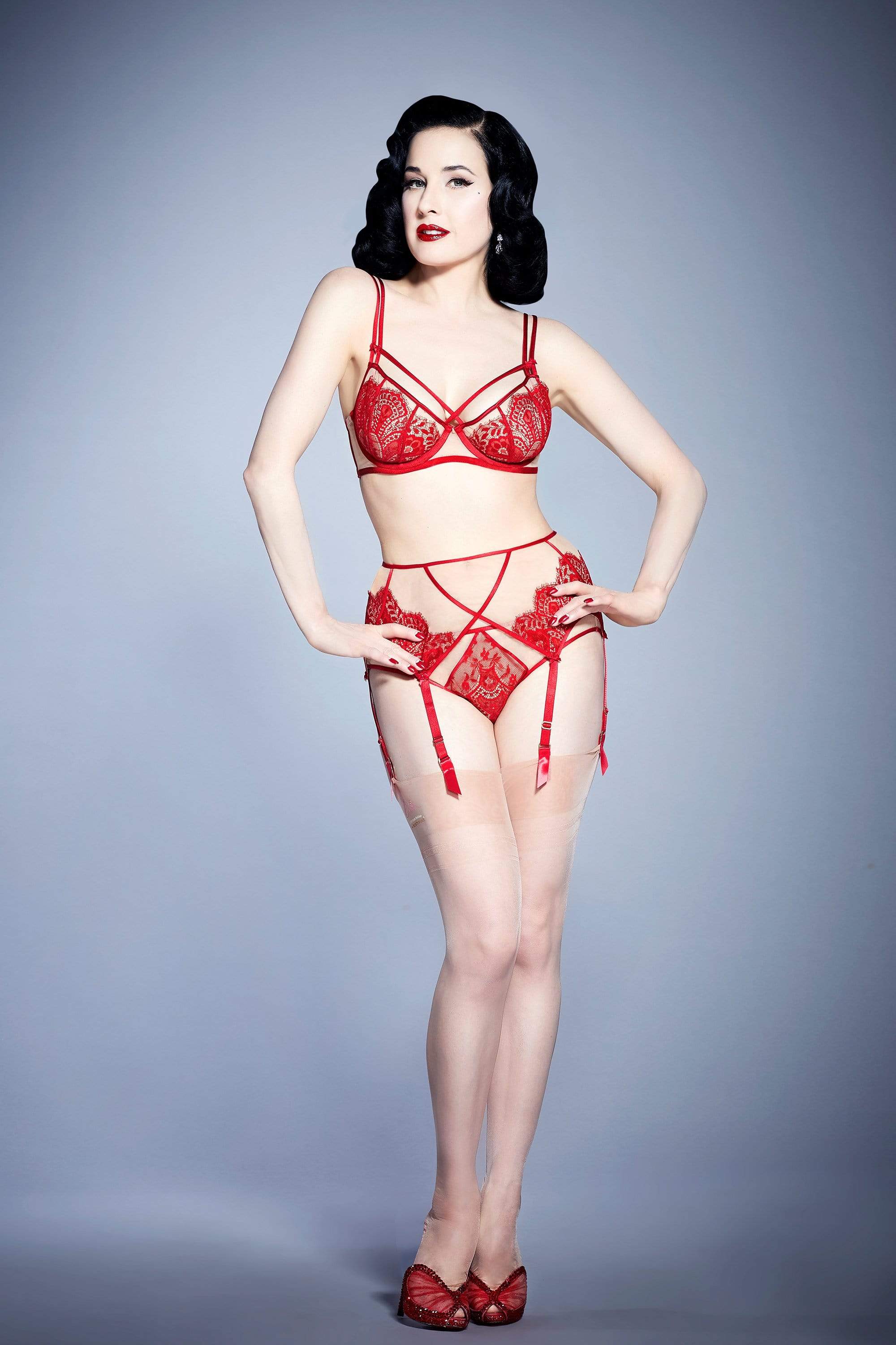 Maestra Red Suspender - Image 3