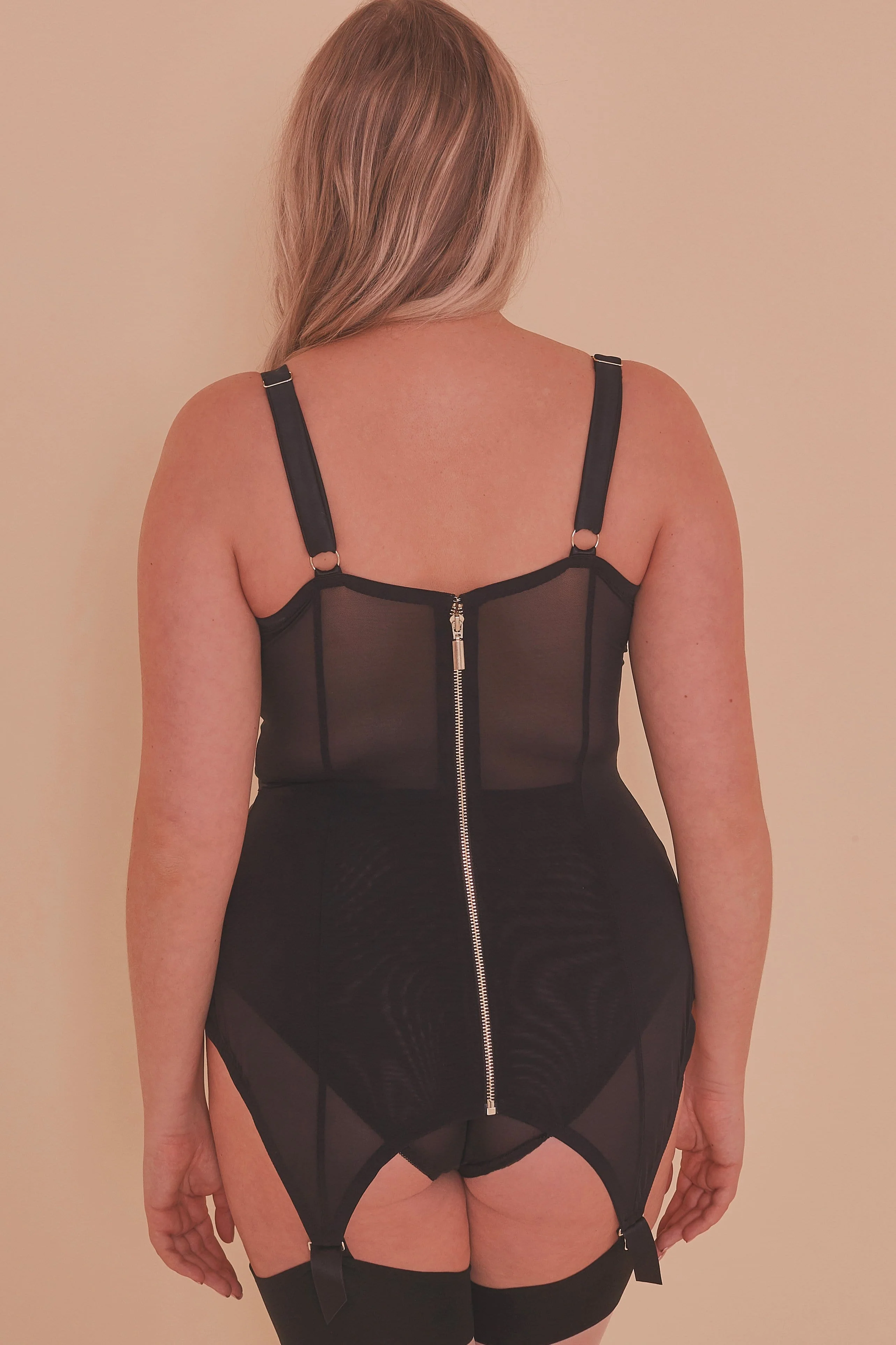 Felicity Hayward Marnie Retro Girdle Dress Black Curve - Image 3