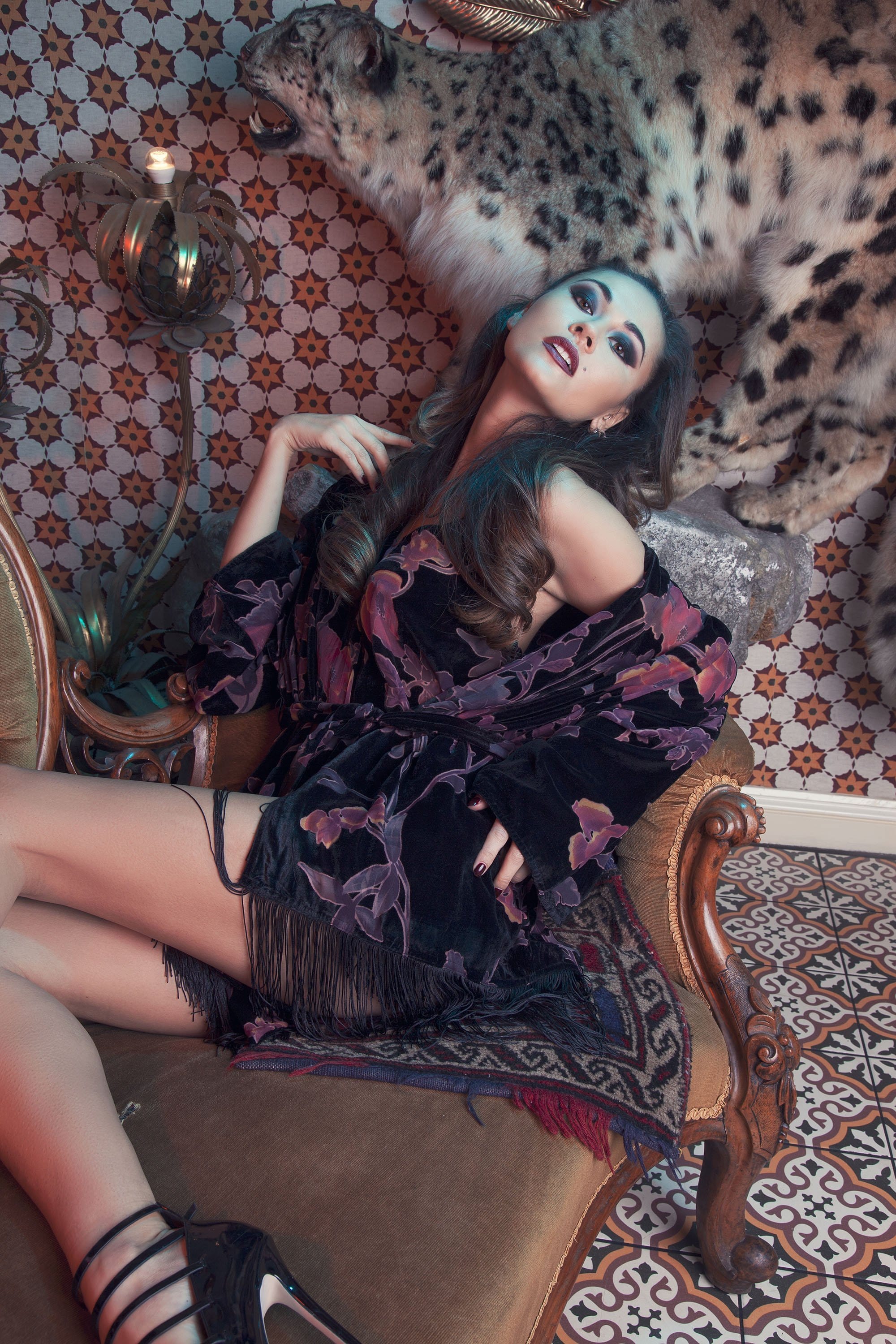 Francois Black Deco Devore Robe - Image 4