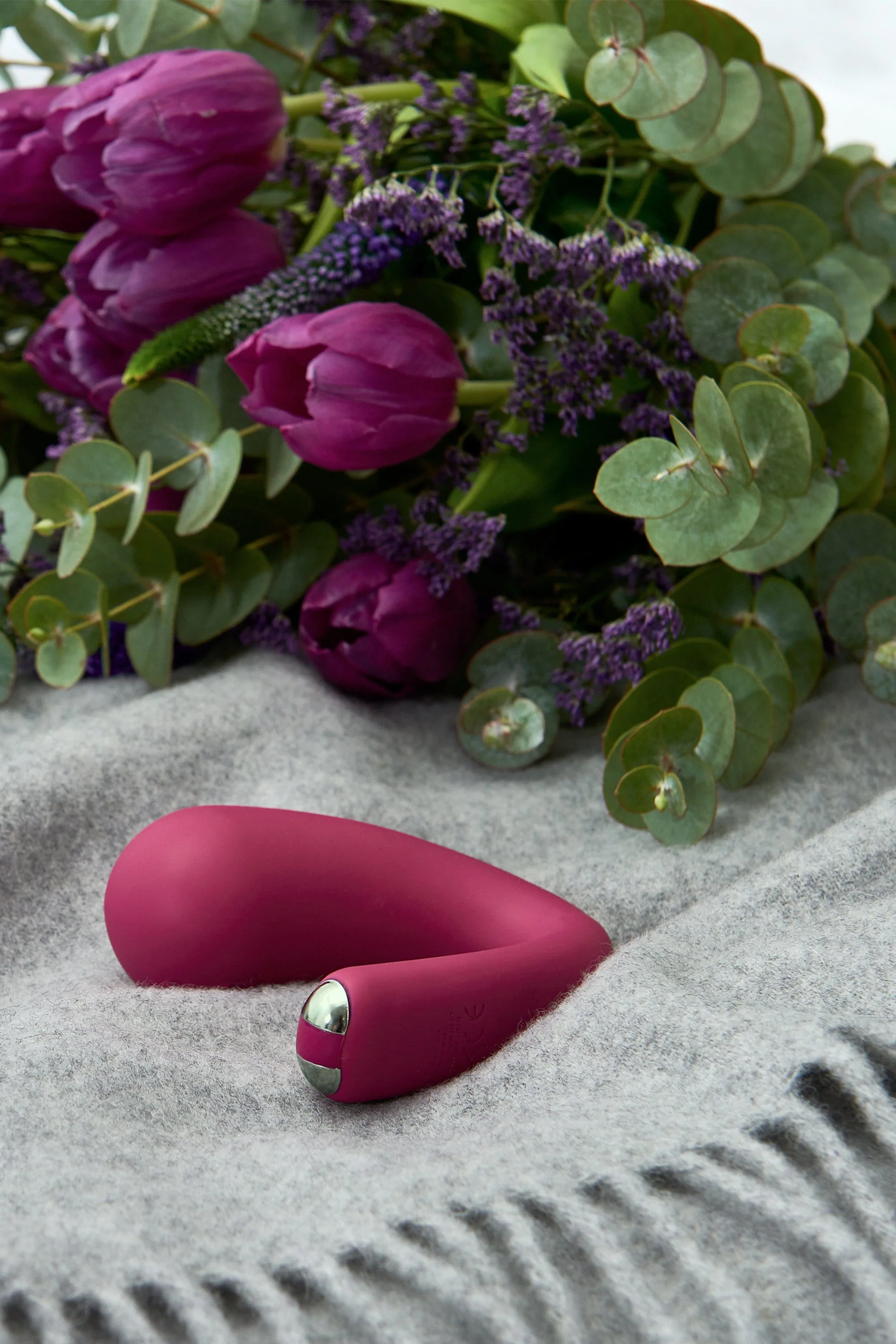 Dua App Controlled Wearable Vibrator Pink - Image 3