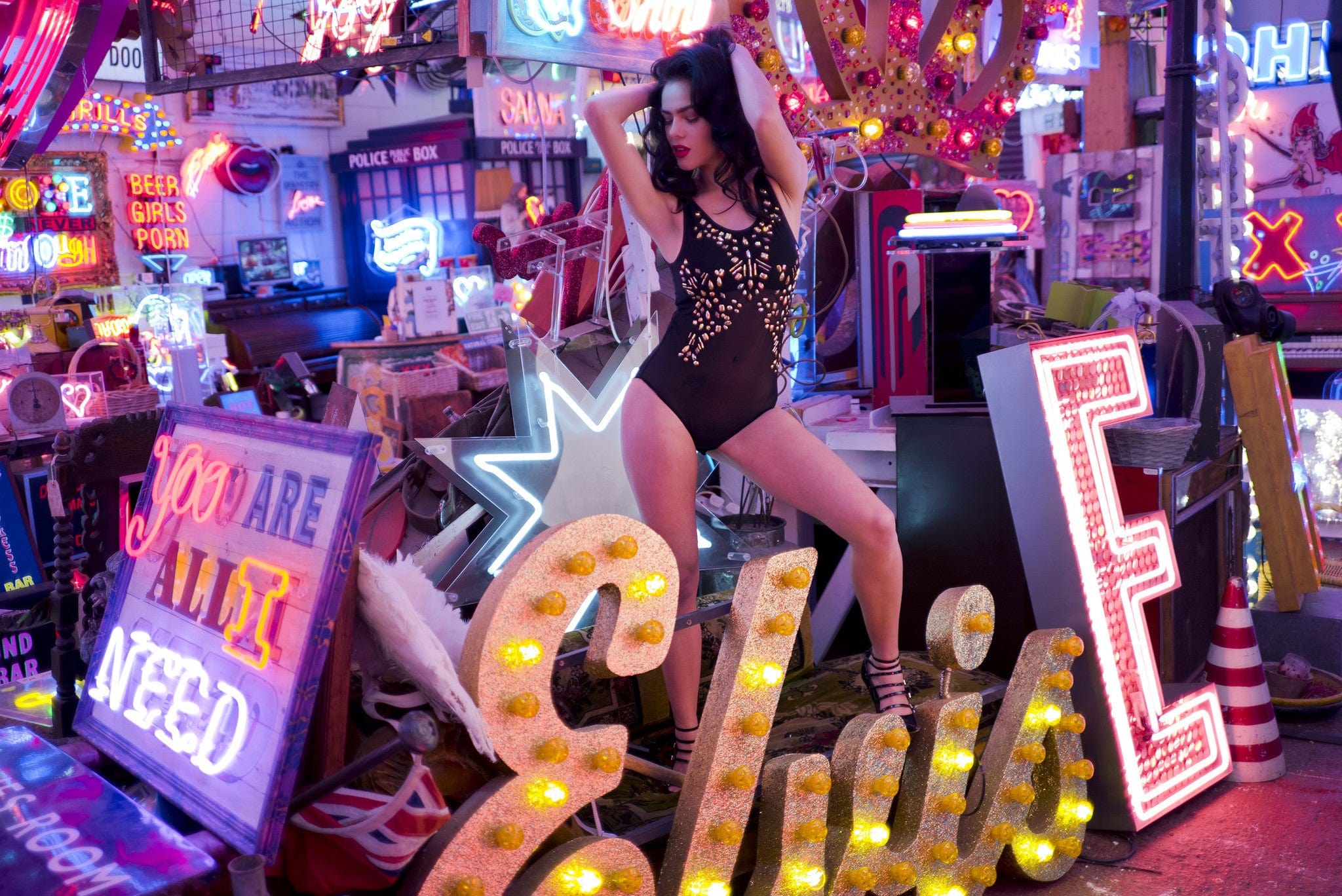 Jessica Black and gold beaded sleeveless body - Image 4