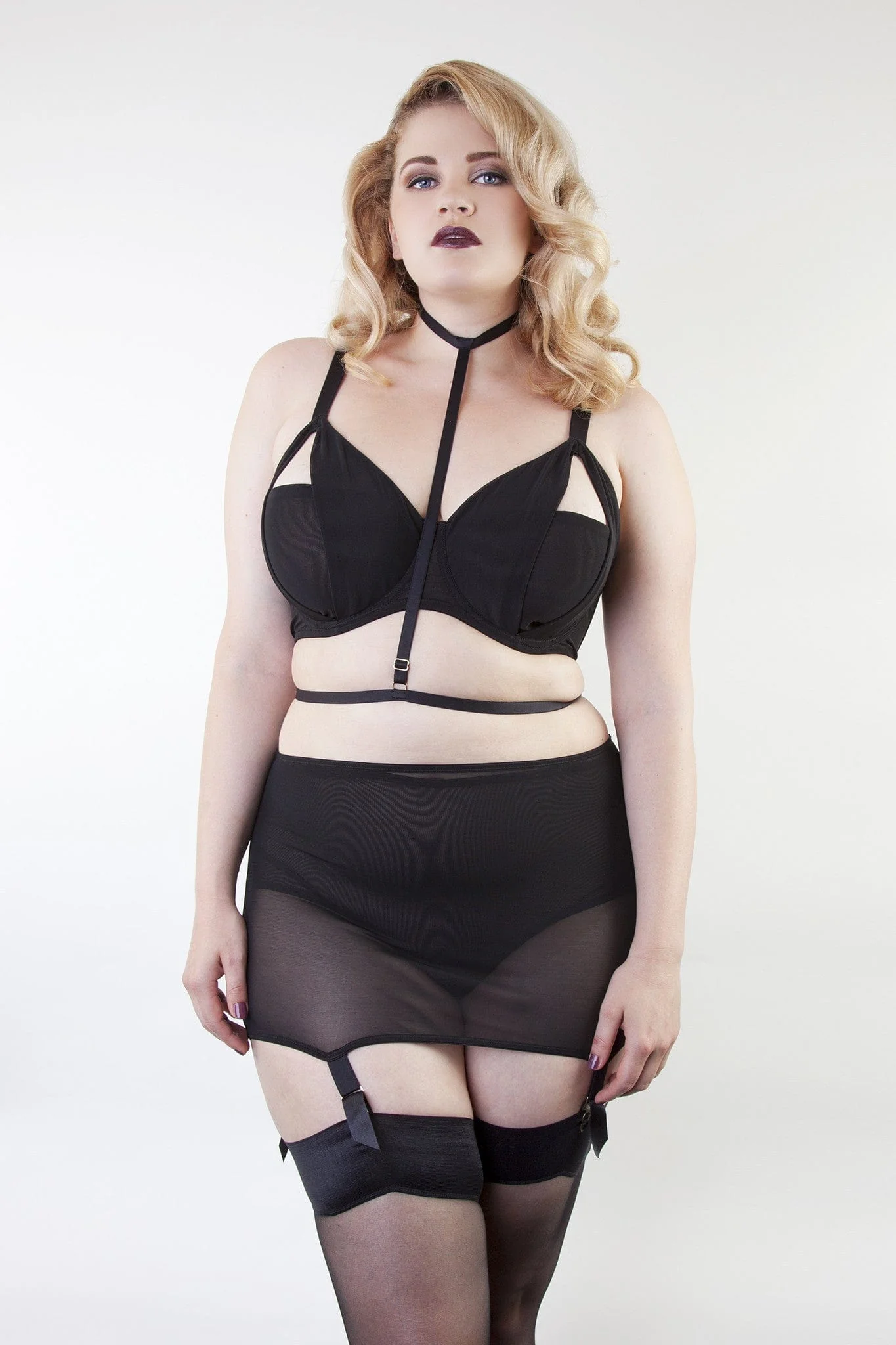 Juliet Curve Girdle - Image 2