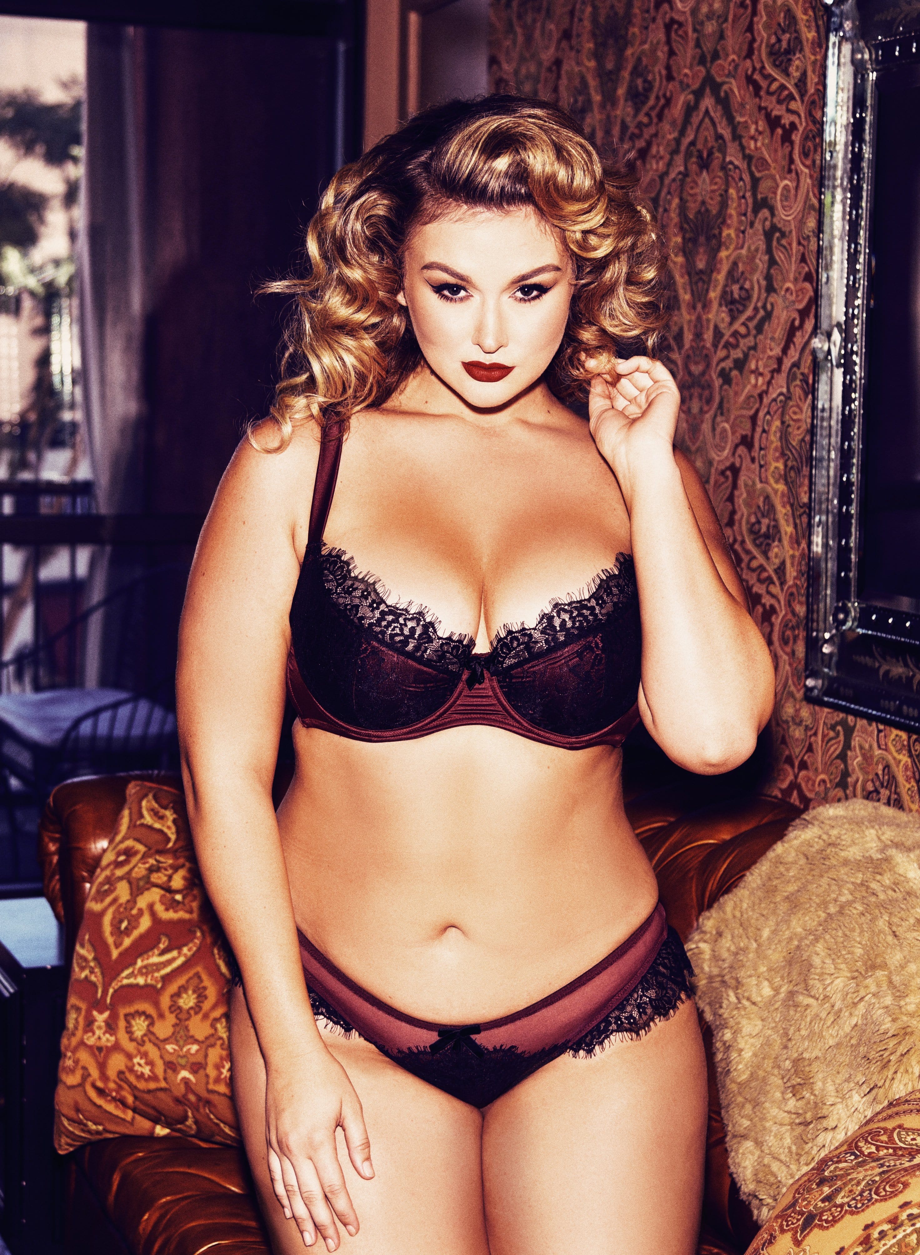 Karine Lace Overlay Brief Wine/Black Curve - Image 3