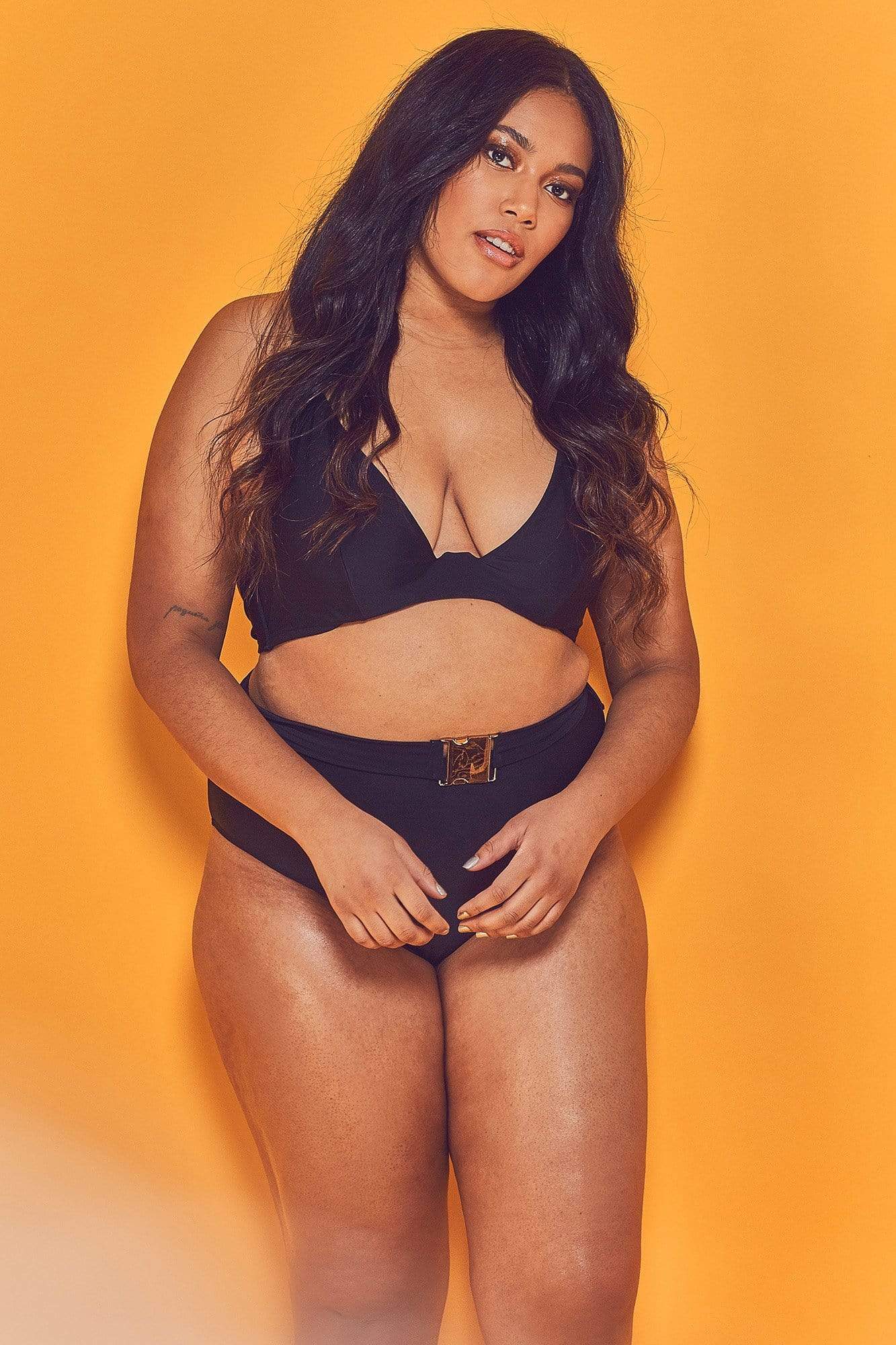 Katya Black Exposed Cradle Bikini Top Curve - Image 2