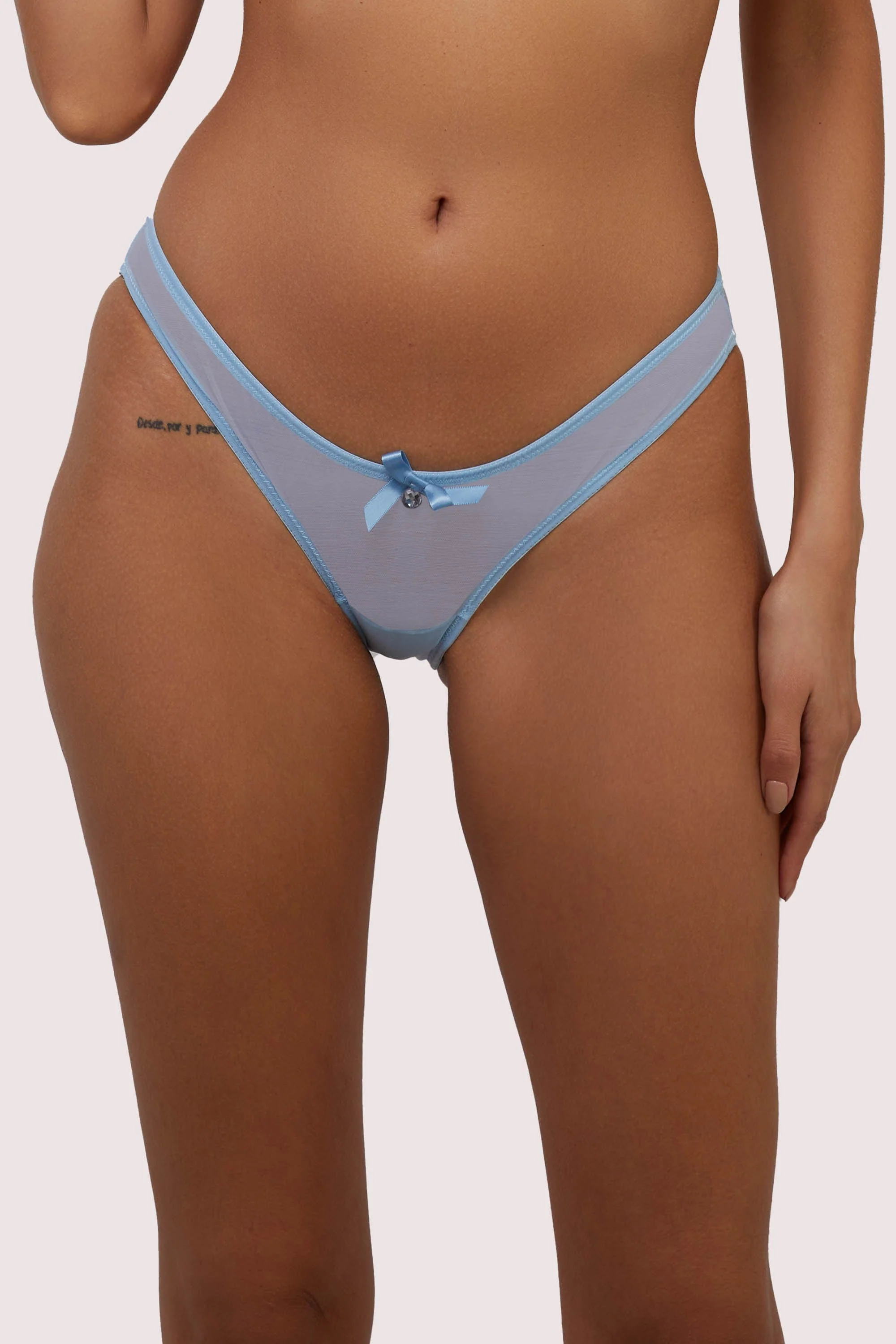Lulu Baby Blue Diamanté Marabou Set - Image 5