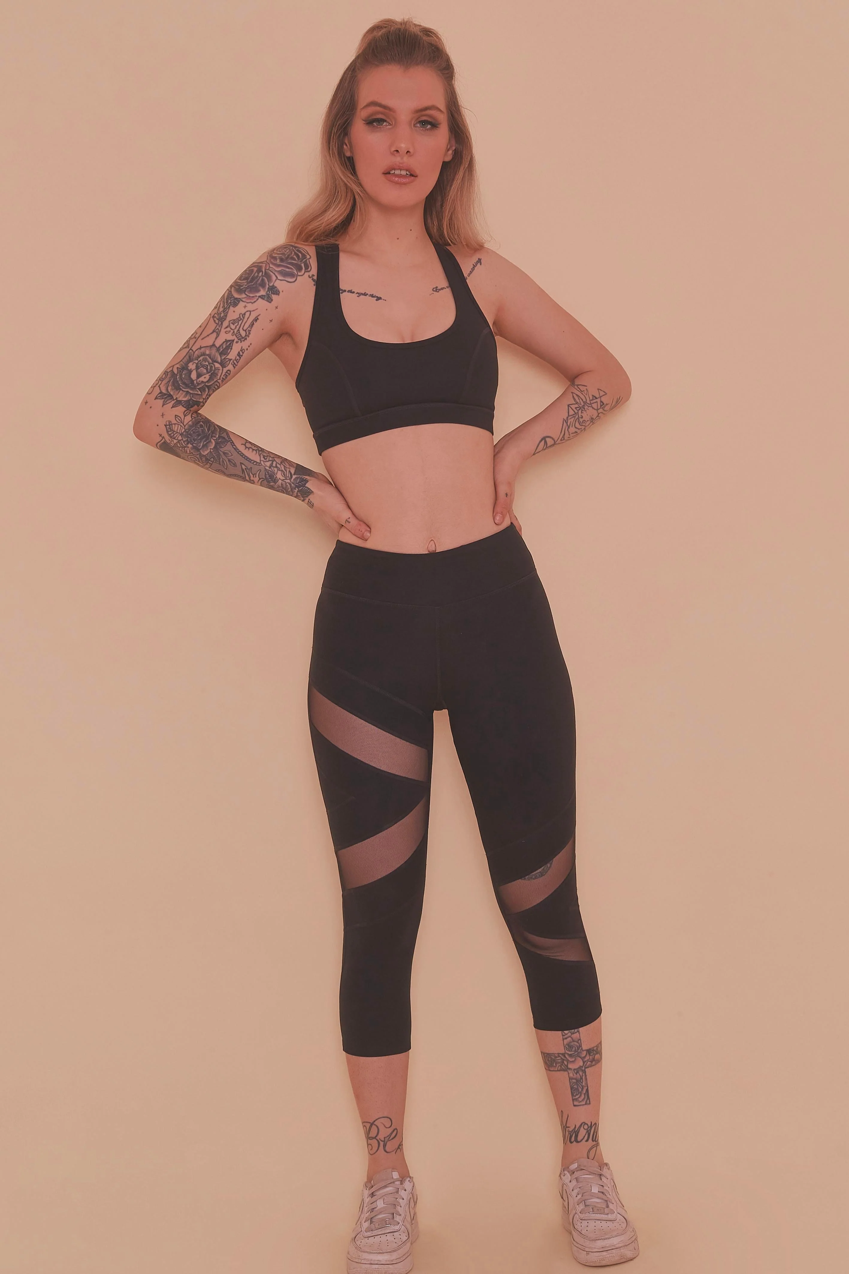 Wolf & Whistle Mesh Panel Crop Leggings Black - Image 5