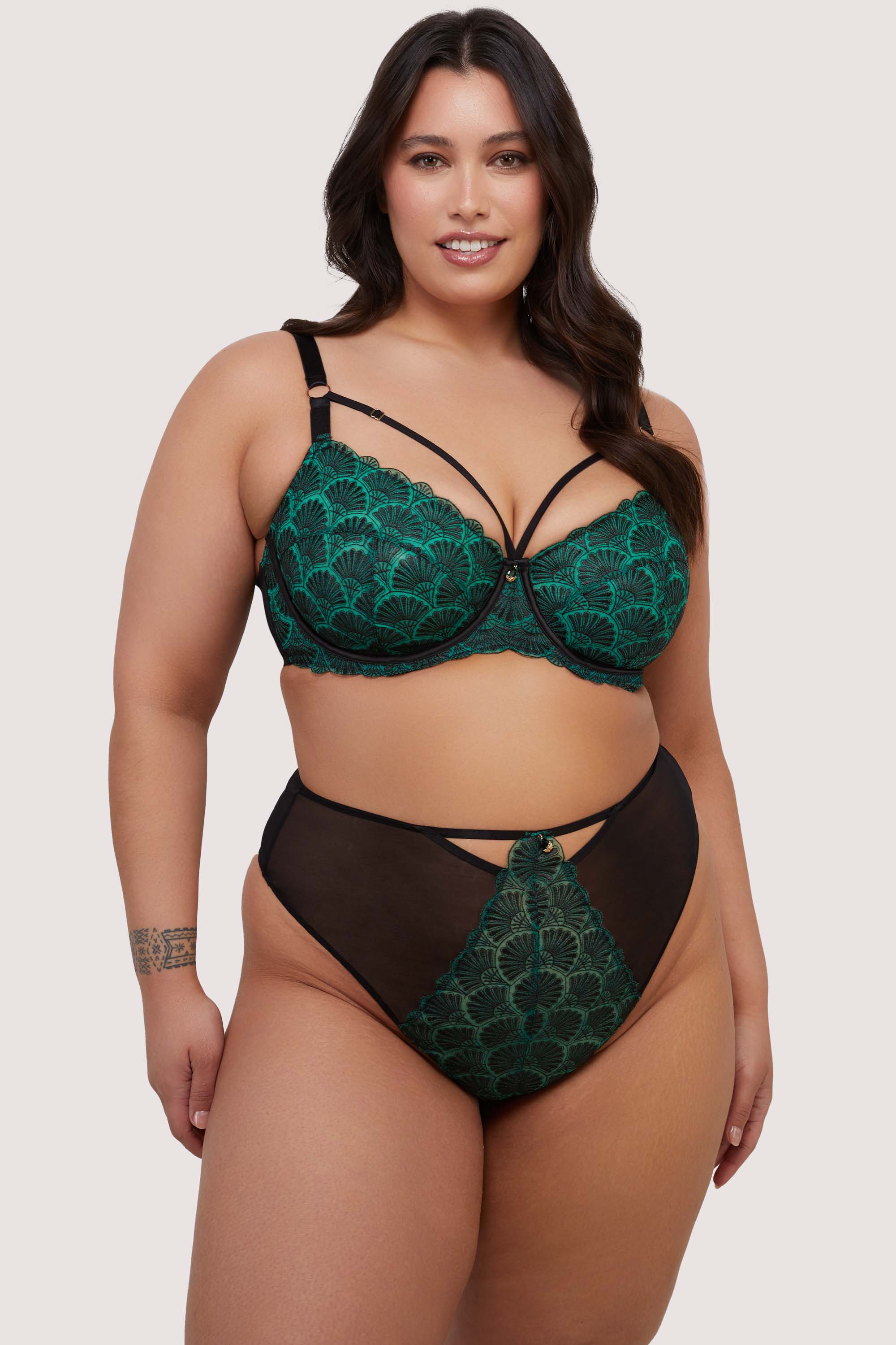 Mia Black and Jade Deco Embroidery Balconette Bra - Image 5
