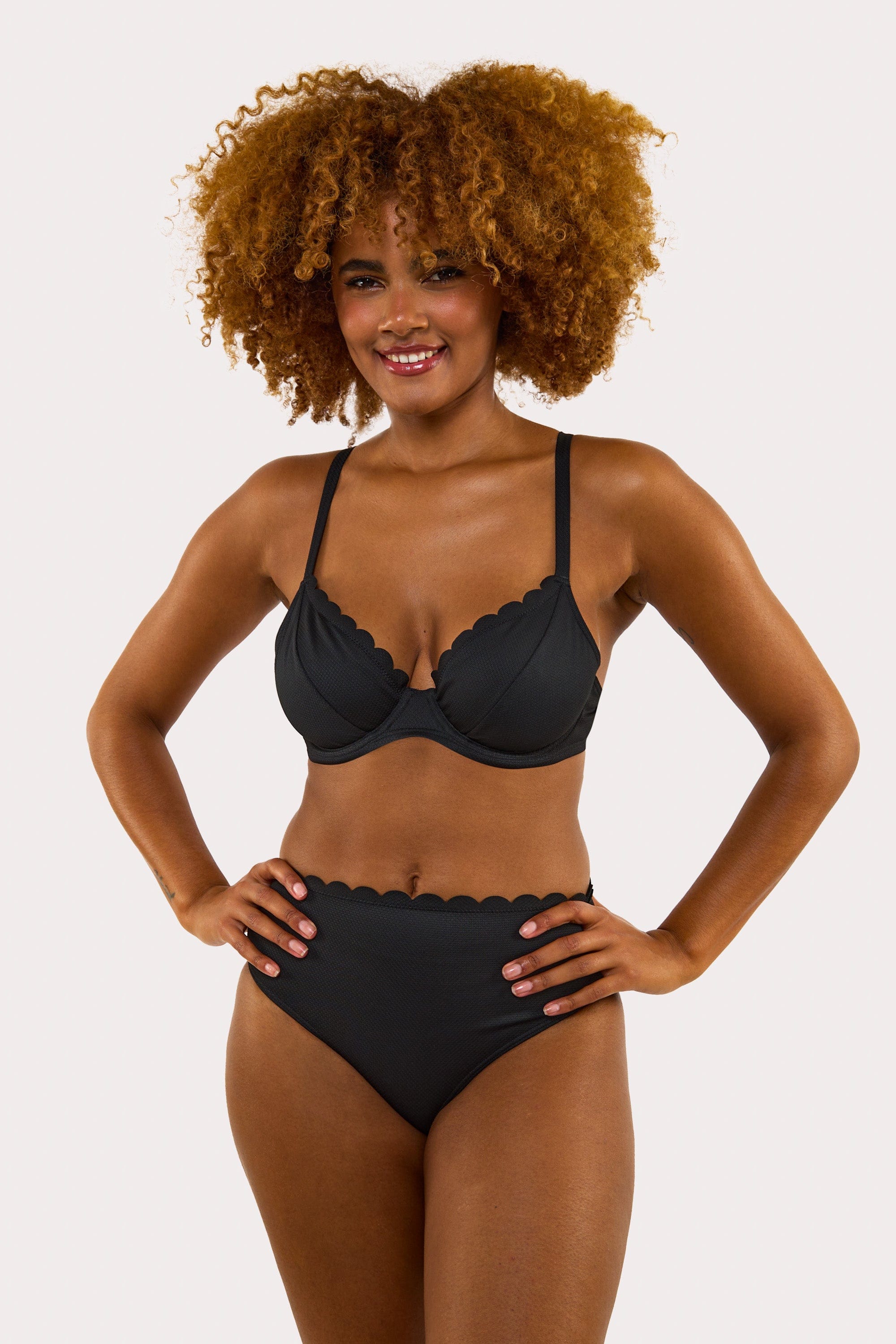 Sophia Mix & Match Black Scallop Underwire Bikini - Image 3