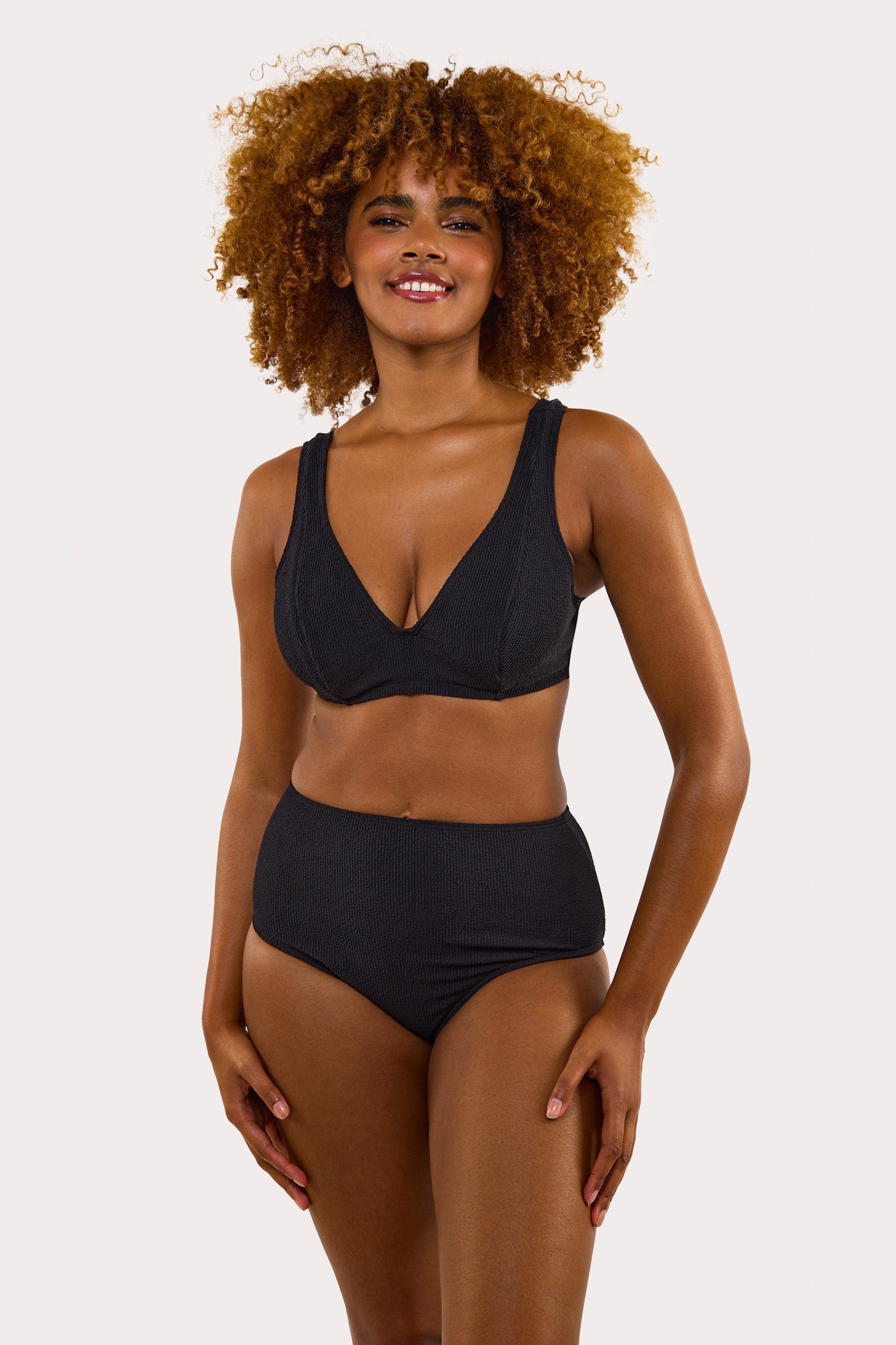 Mila Black Fuller Bust Scrunch Hidden Underwire Bikini Top - Image 4