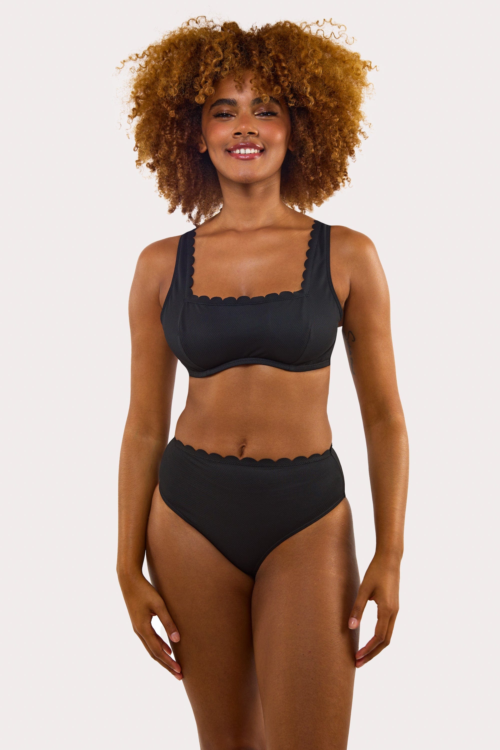 Sophia Mix & Match Fuller Bust Black Scallop Crop Bikini Top - Image 3