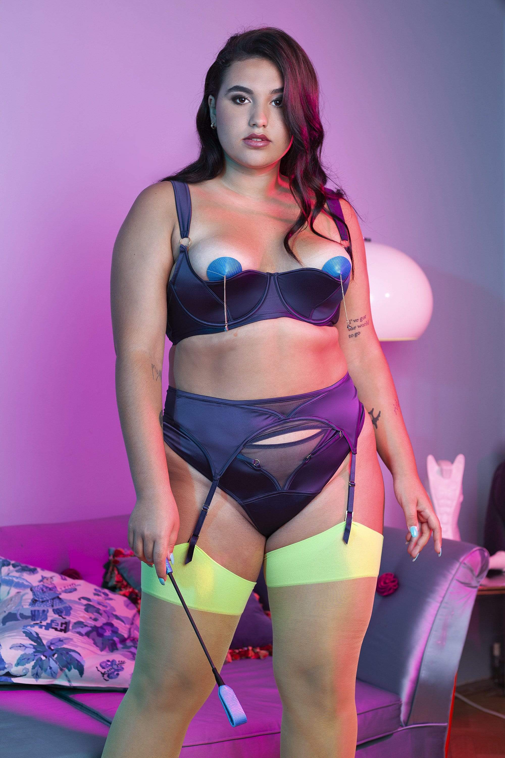 Philly Tulip Suspender Belt - Image 8