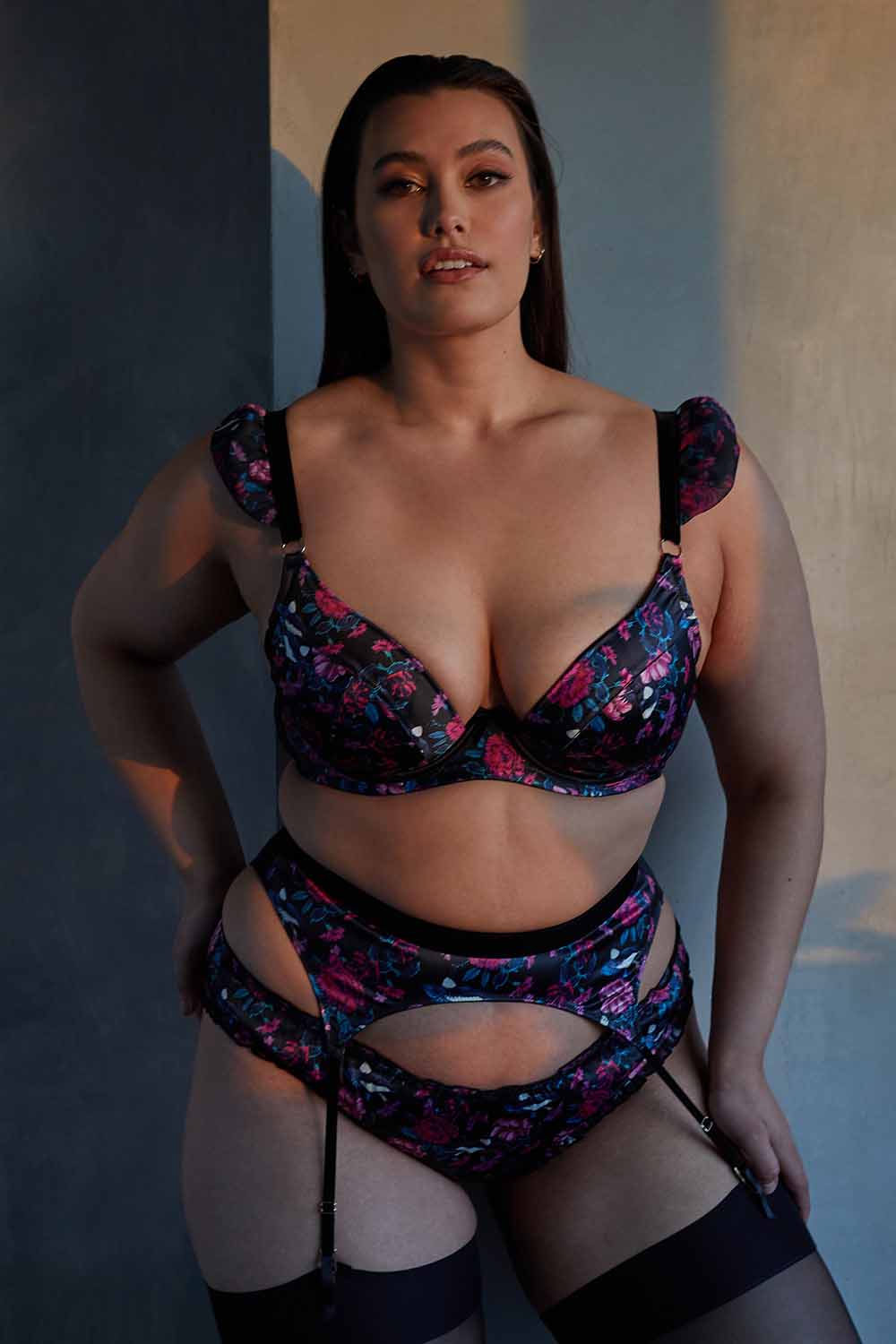 Noriko Crane Print Plunge Bra - Image 4