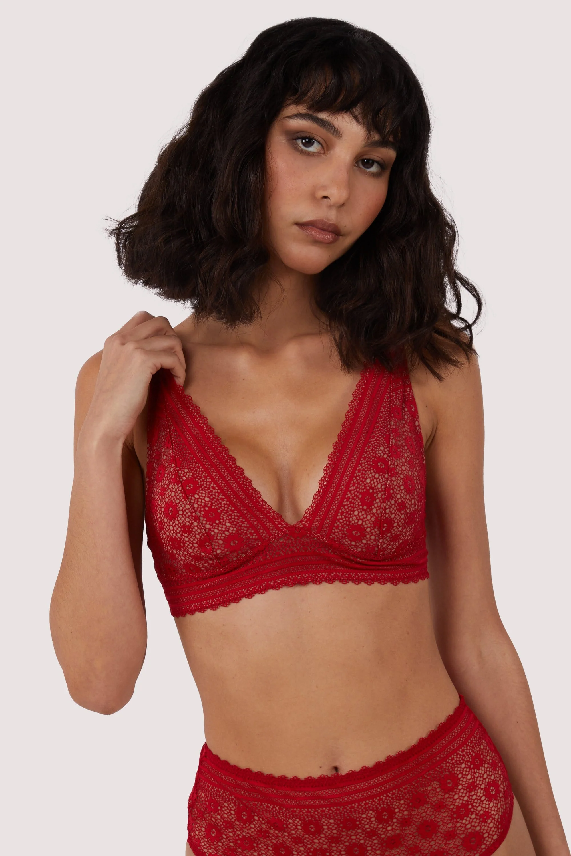 Maia Red Lace Bralette - Image 4