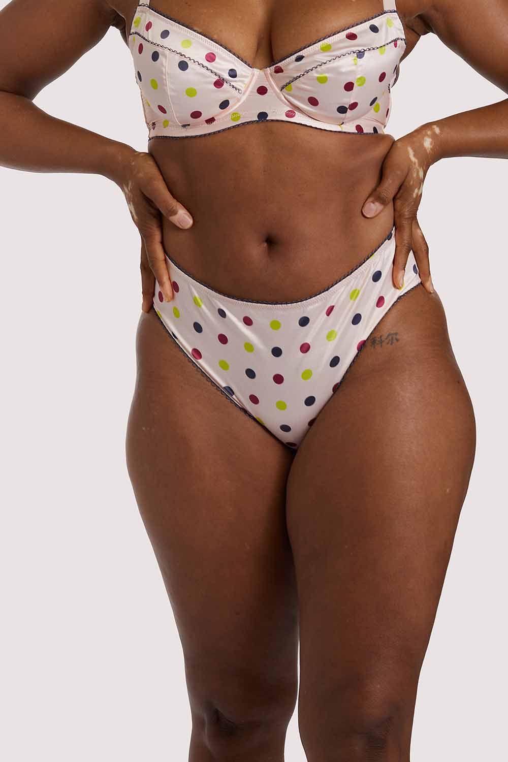 x PP Rowswell Polka dot Peach Highwaist - Image 4