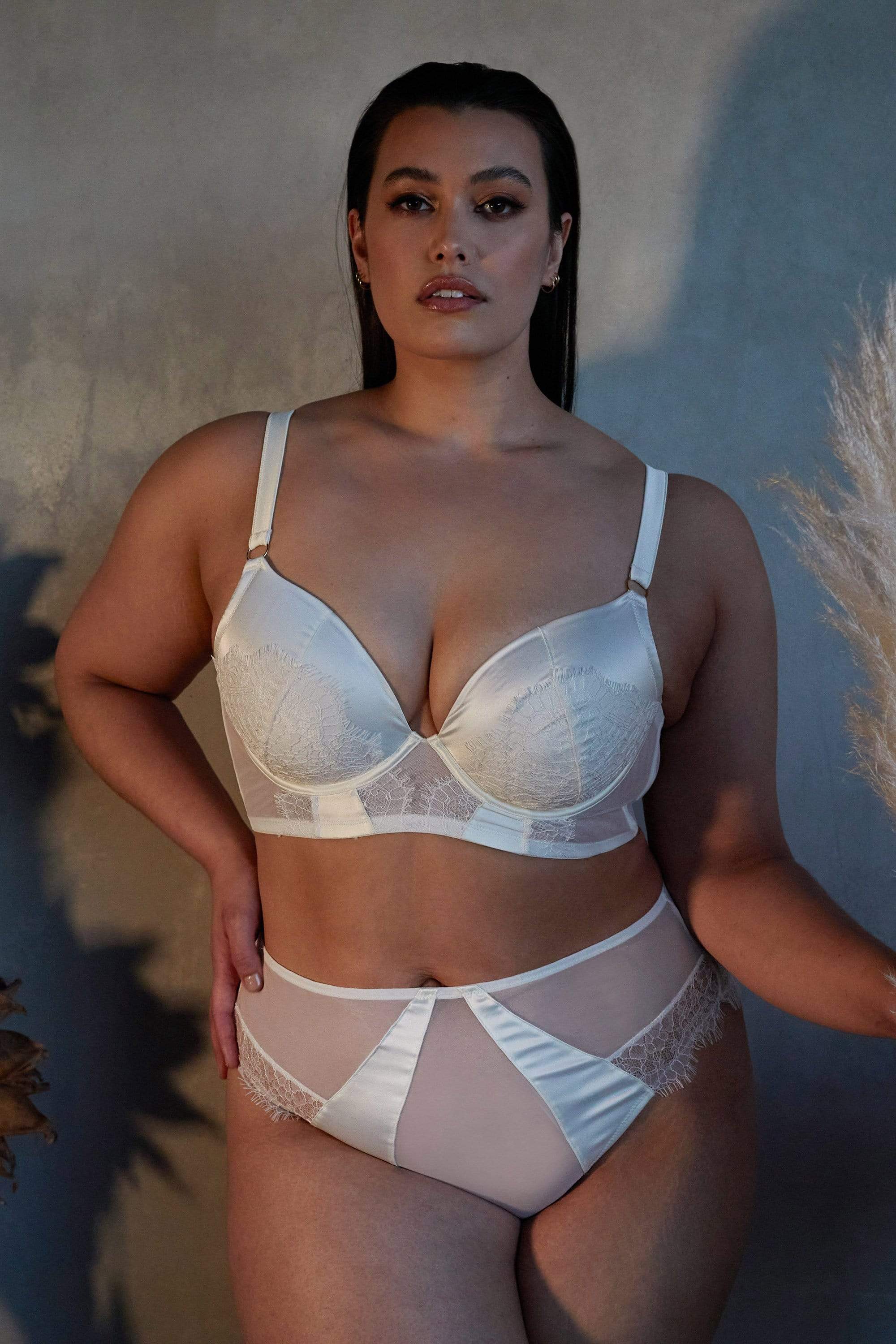 Melina Ivory Highwaist Brief - Image 9