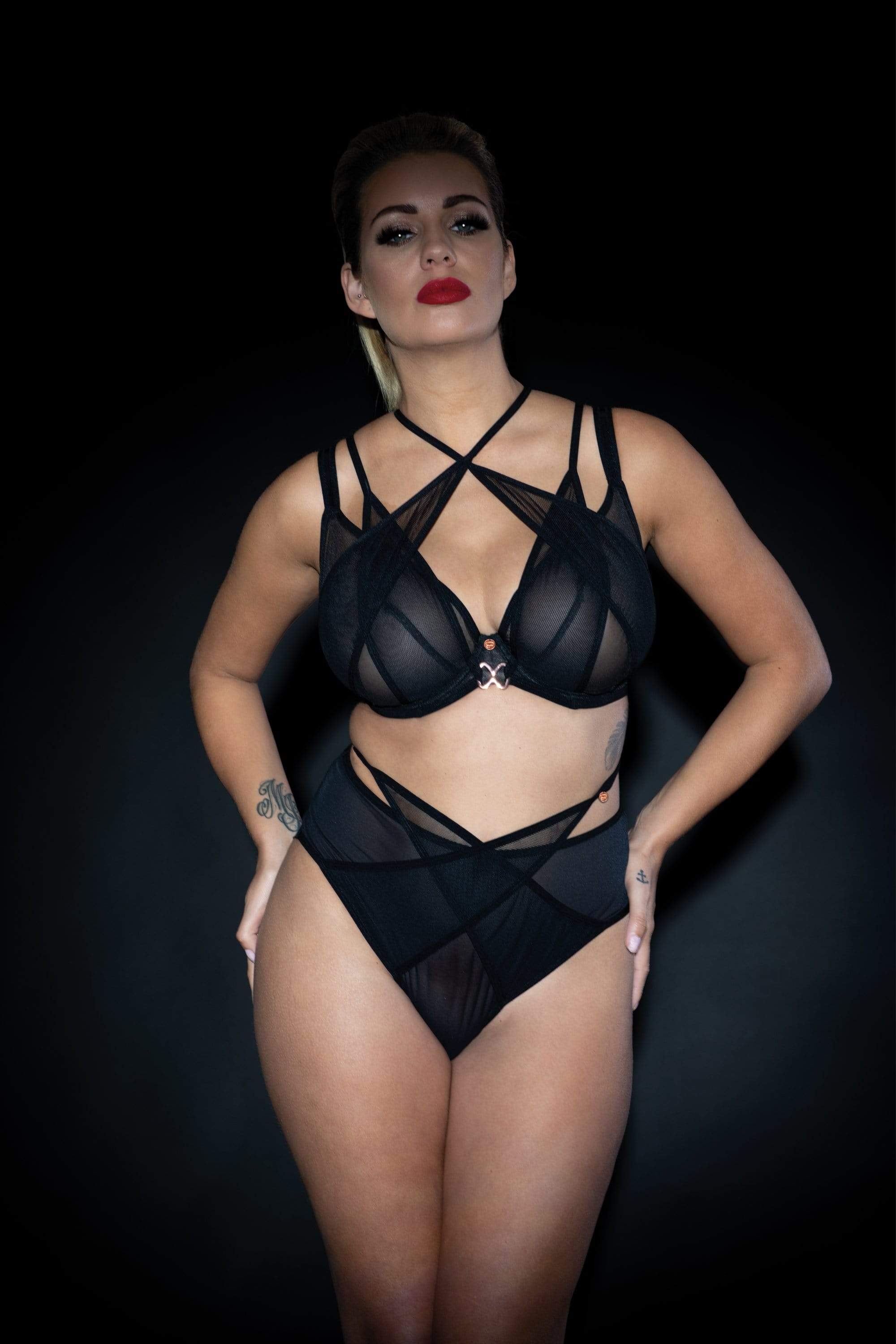 Black Magic Plunge Bra - Image 4