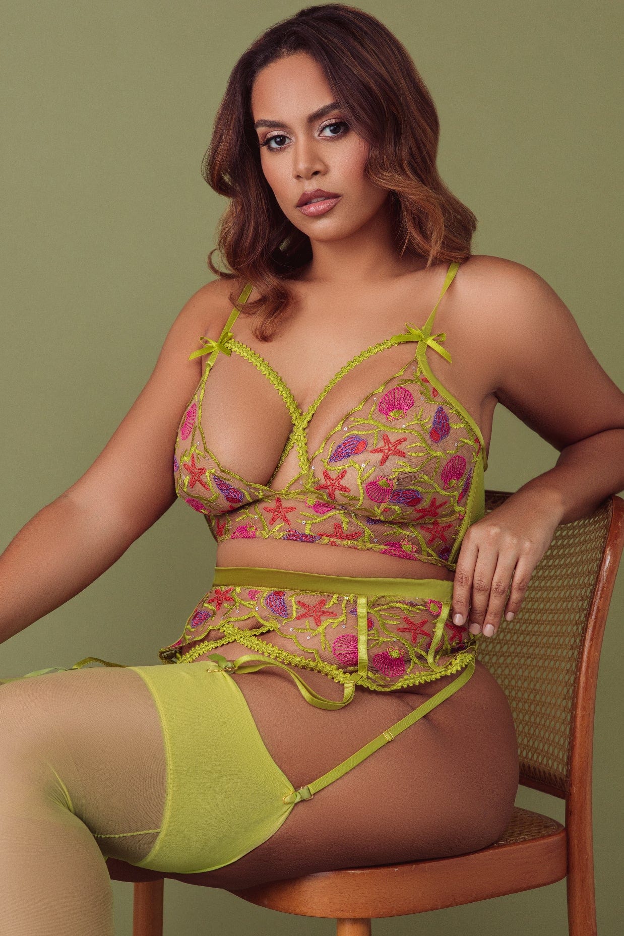 Sequin Shell Embroidery Longline Bralette - Image 2