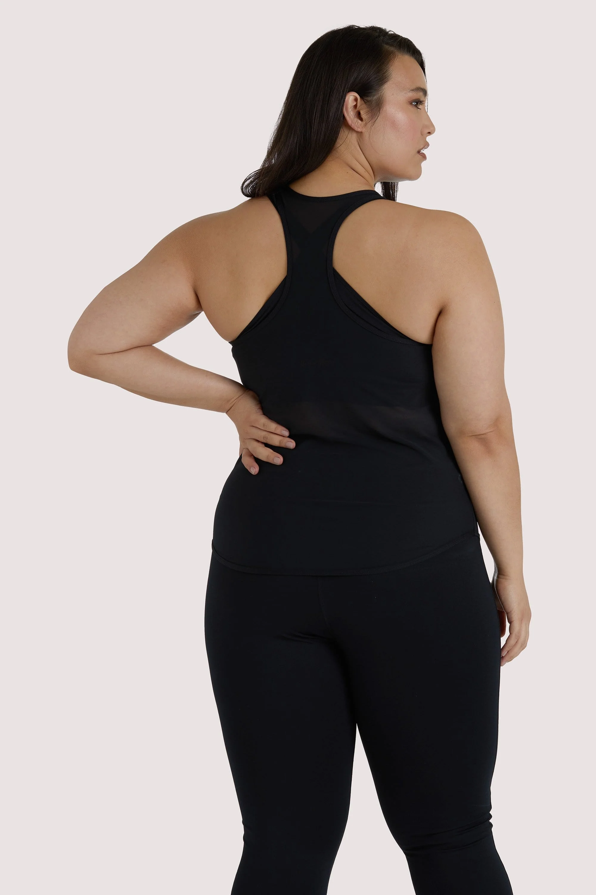 Black Curve Vest - Image 3