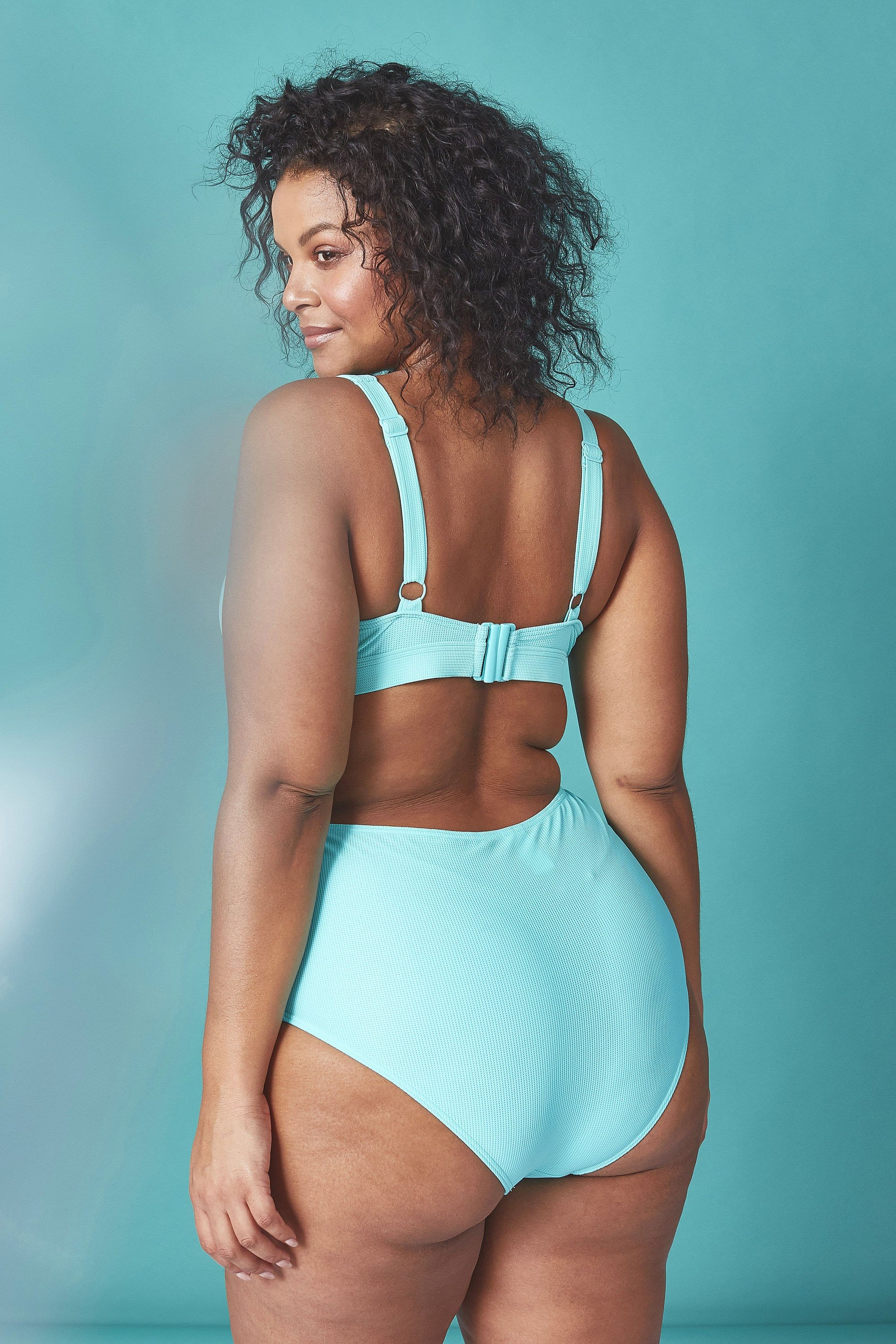 Wolf & Whistle Bunny tie high waist brief mint Curve - Image 3